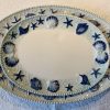 Grand plat bleu coquillages