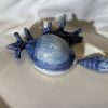 Assiette à serviette moyenne corail bleu