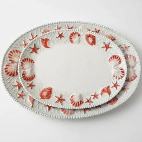 Petit plat rouge coquillages