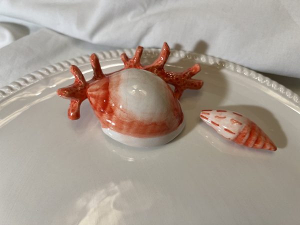 Assiette ronde corail rouge