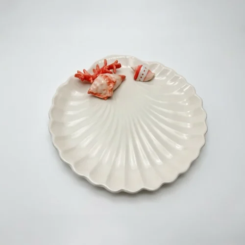 Assiette coquillage corail rouge