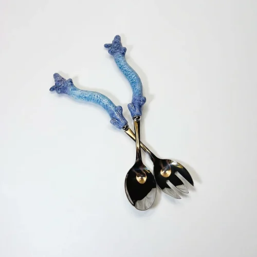 Couverts à salade corail bleu