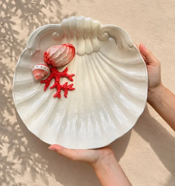 Assiette coquillage corail rouge
