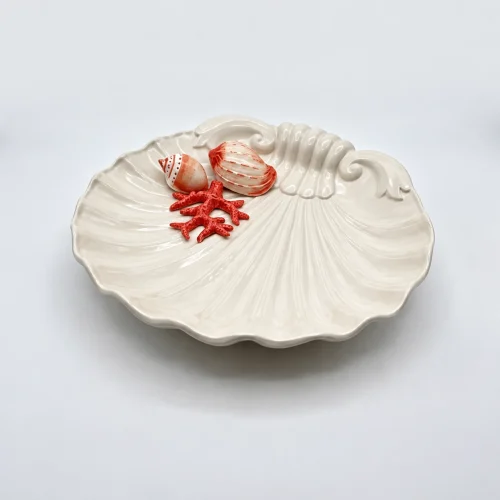 Assiette coquillage corail rouge
