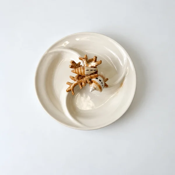 Assiette à tapas corail beige
